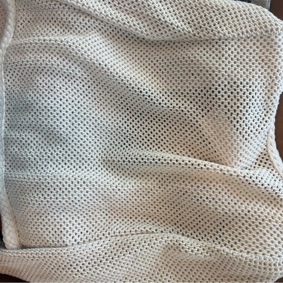 Mango Cream Women's Sweater - Picture 4 of 4